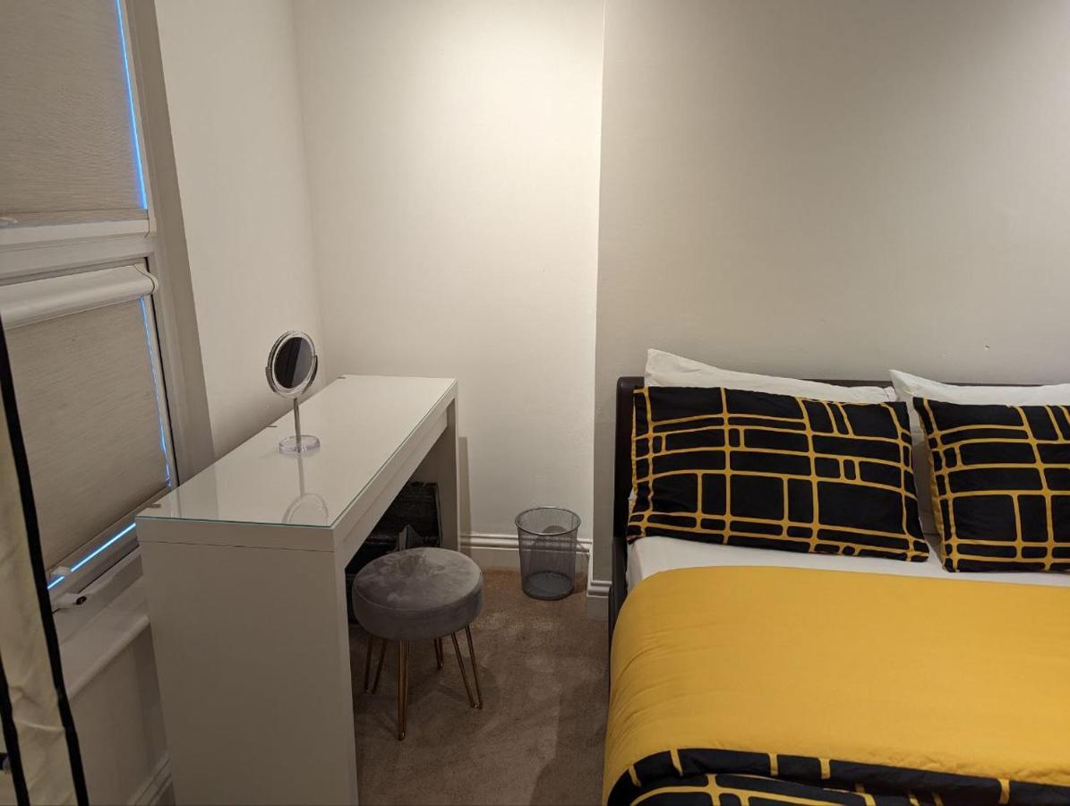Fully-Equipped Flat In The City Of London. Exterior photo