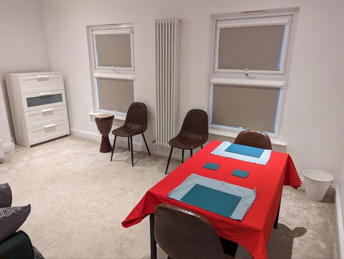 Fully-Equipped Flat In The City Of London. Exterior photo